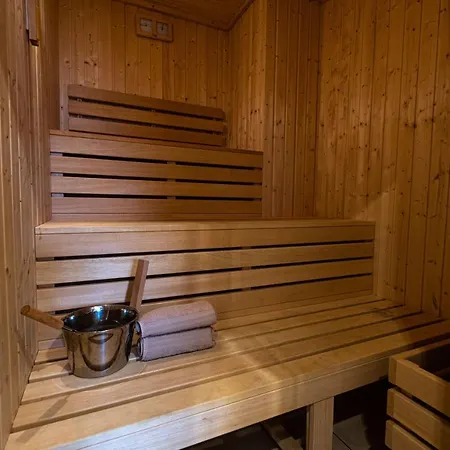 Stawowa Premium Apartment - 69 M2 With Sauna And Private Garage Krakau Exterior foto